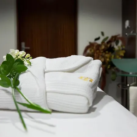 Relax Hotel