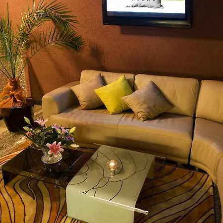 Relax Hotel 3*